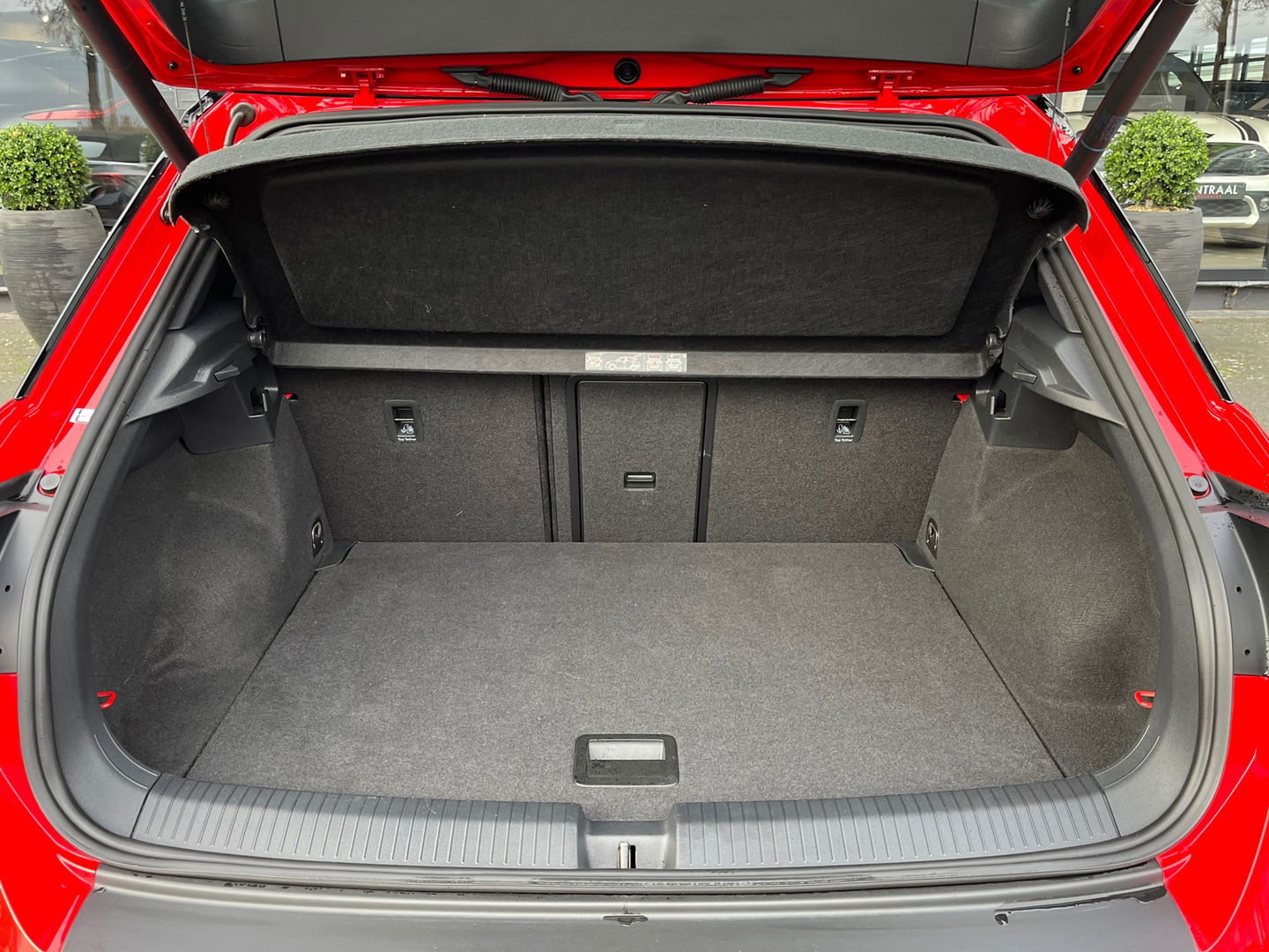 Volkswagen T-Roc 1.5 TSI R-Line|Pano|ACC|Pdc|Keyless|Carplay|Virtual Cockpit|NL-Auto|150PK