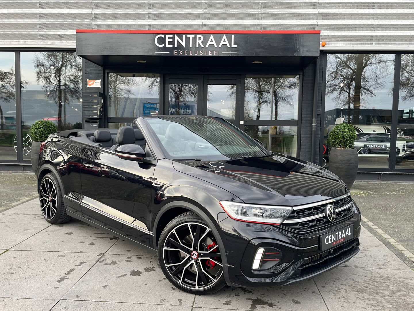 Volkswagen T-Roc Cabrio 1.5 TSI R-Line|Beats|IQ Light|Camera|Carplay|ACC|Keyless|Leder|150PK