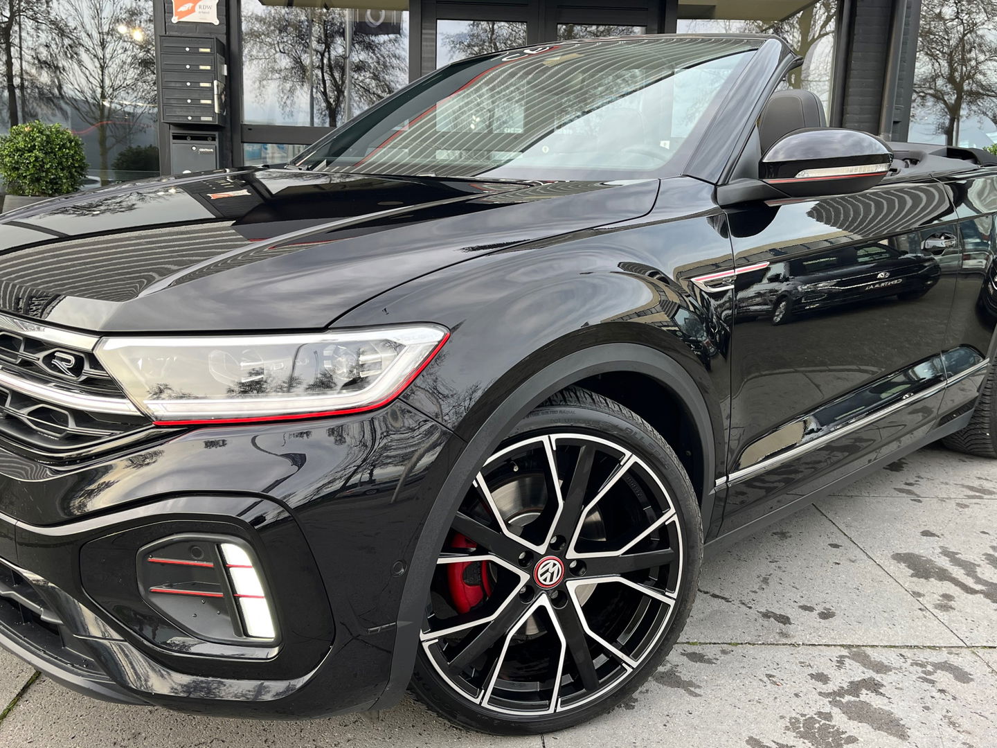 Volkswagen T-Roc Cabrio 1.5 TSI R-Line|Beats|IQ Light|Camera|Carplay|ACC|Keyless|Leder|150PK