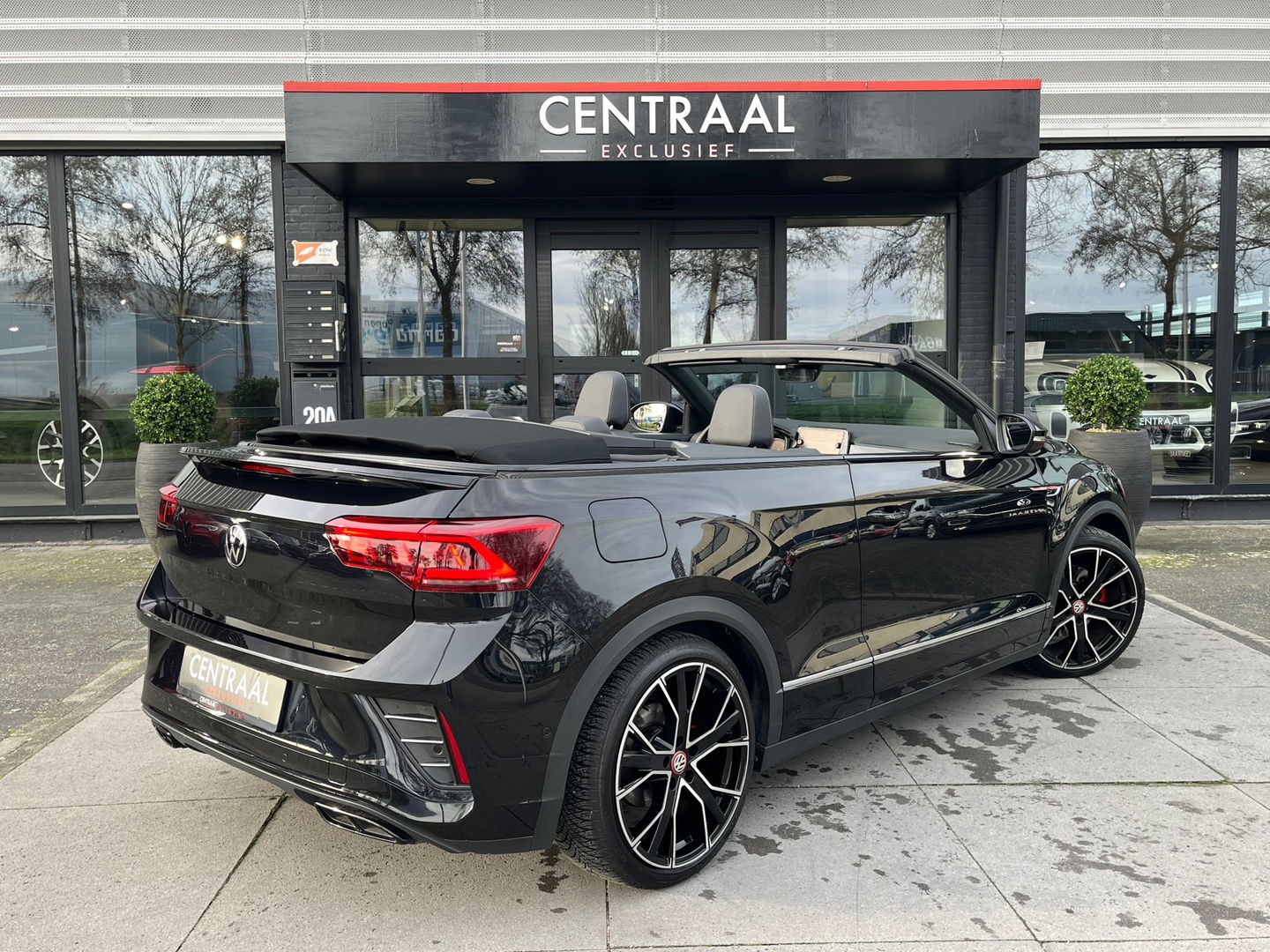 Volkswagen T-Roc Cabrio 1.5 TSI R-Line|Beats|IQ Light|Camera|Carplay|ACC|Keyless|Leder|150PK