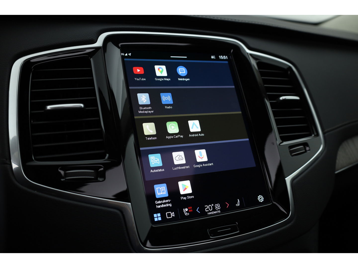 Volvo XC90 T8 Recharge Ultimate Dark | Pano | HUD | B&W | Stoelventi. | 360cam | Massage | Memory seats | 21''