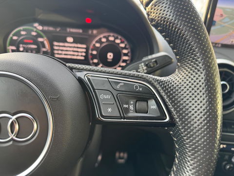 Audi A3 Sportback 40 e-tron S Line Virtual B&O Keyless Led Leder