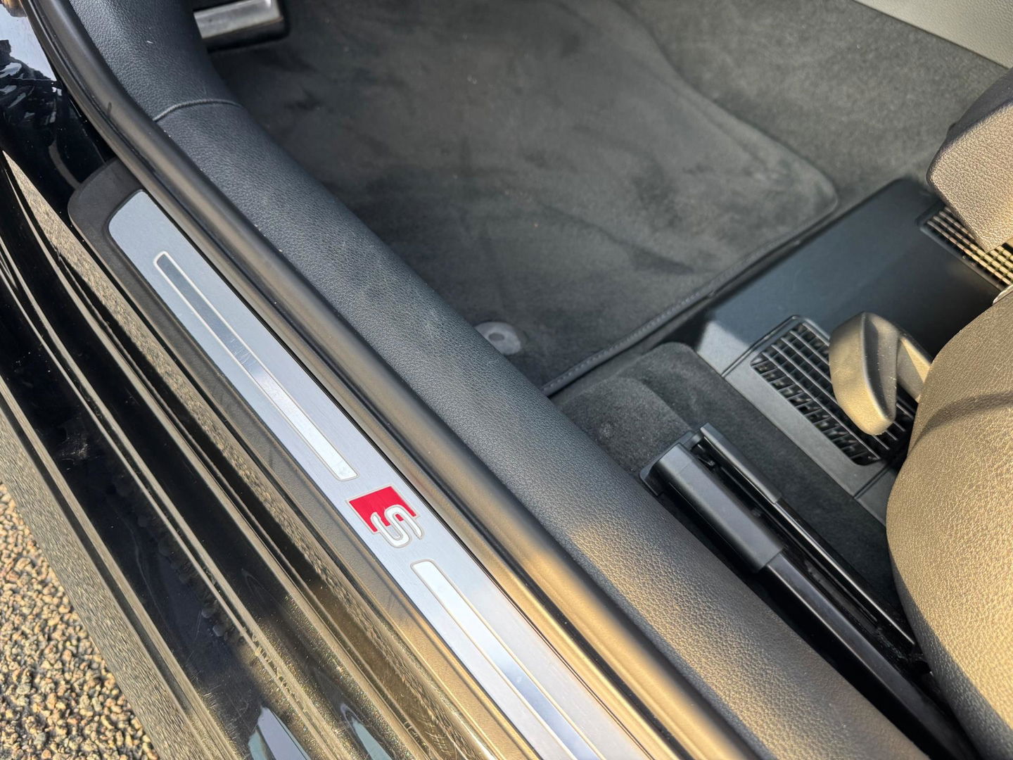 Audi A3 Sportback 40 e-tron S Line Virtual B&O Keyless Led Leder