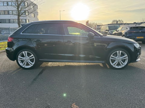 Audi A3 Sportback 40 e-tron S Line Virtual B&O Keyless Led Leder