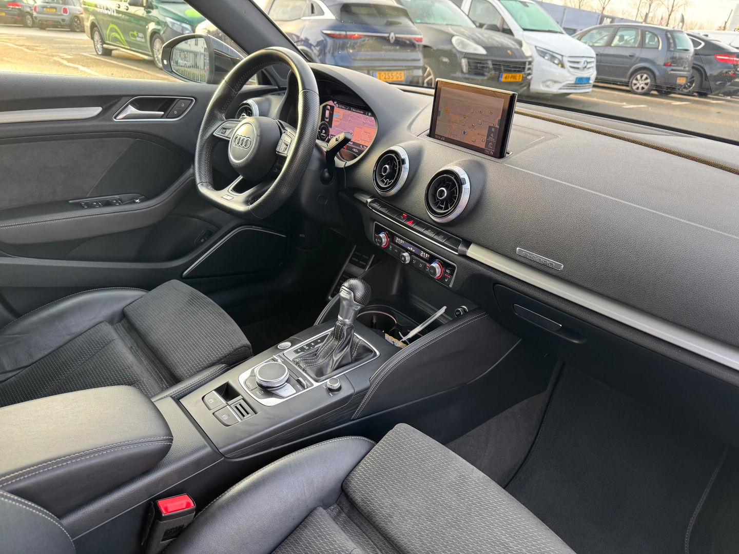 Audi A3 Sportback 40 e-tron S Line Virtual B&O Keyless Led Leder