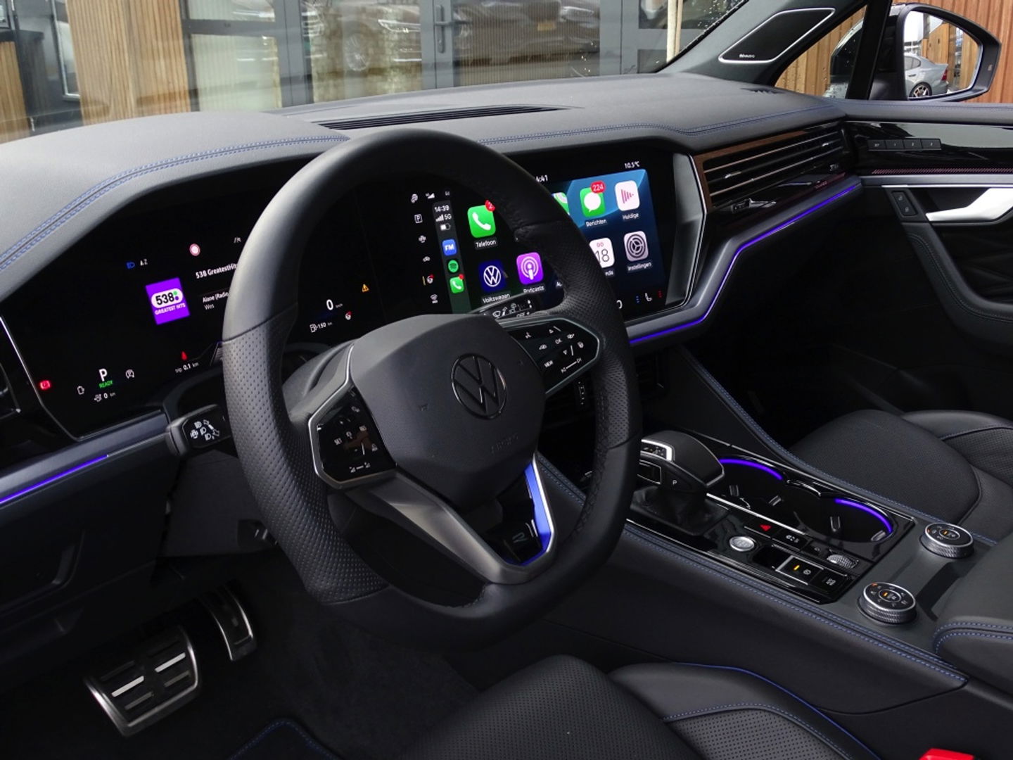 Volkswagen Touareg 3.0 TSi R eHybr 462PK 4M / Highline / 2024 / LED