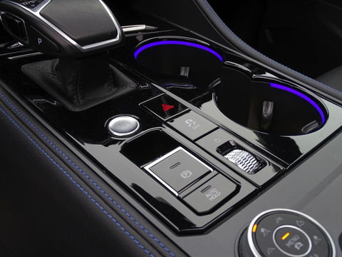 Volkswagen Touareg 3.0 TSi R eHybr 462PK 4M / Highline / 2024 / LED