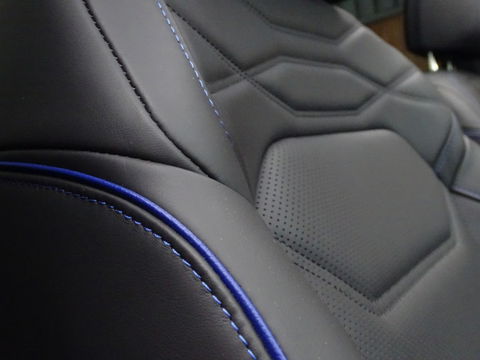 Volkswagen Touareg 3.0 TSi R eHybr 462PK 4M / Highline / 2024 / LED