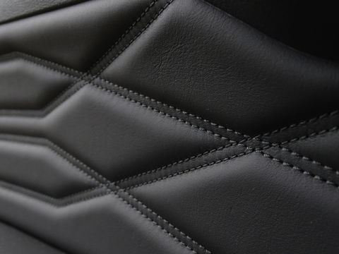 Volkswagen Touareg 3.0 TSi R eHybr 462PK 4M / Highline / 2024 / LED