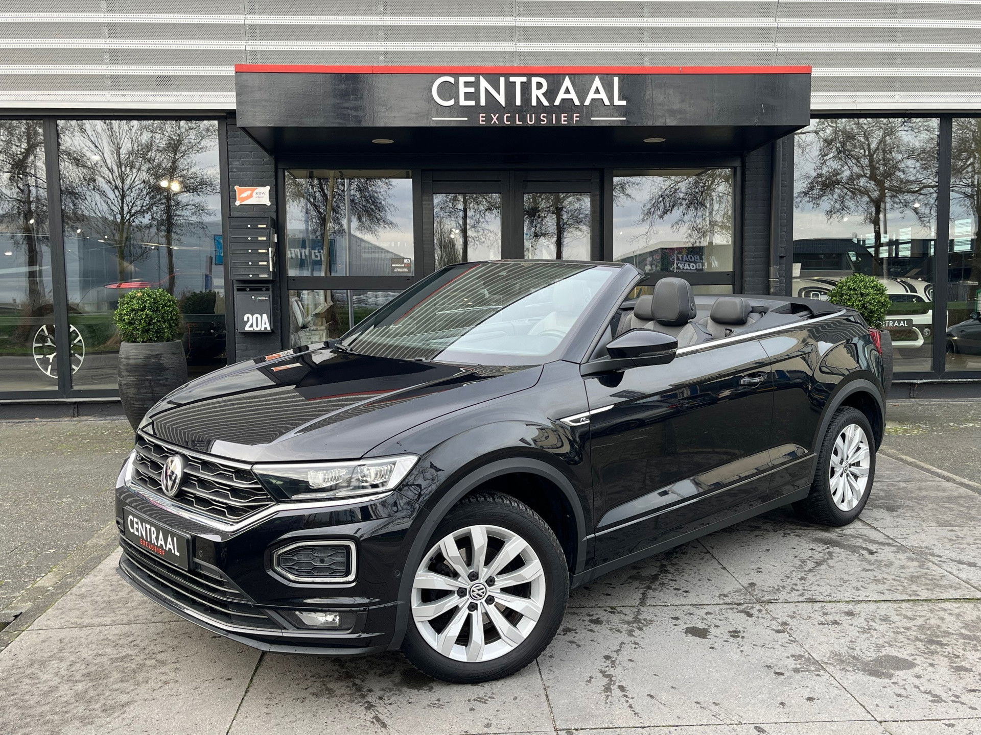 Volkswagen T-Roc Cabrio 1.5 TSI R-Line|Beats|Camera|ACC|Keyless|Carplay|Virtual Cockpit|Stoelverwarming|150PK