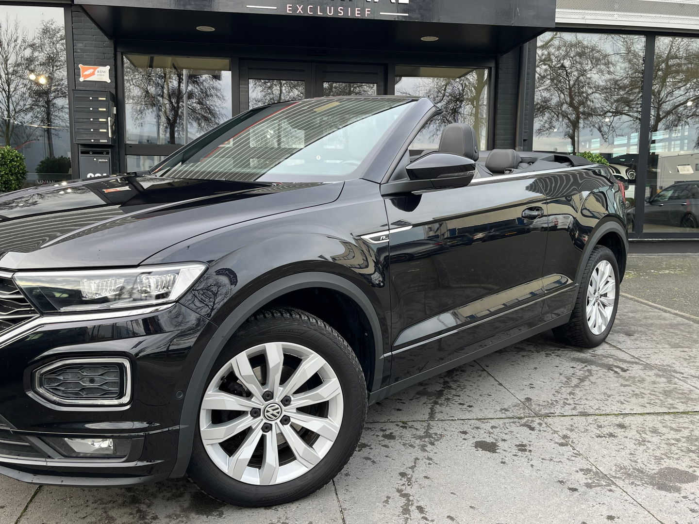 Volkswagen T-Roc Cabrio 1.5 TSI R-Line|Beats|Camera|ACC|Keyless|Carplay|Virtual Cockpit|Stoelverwarming|150PK