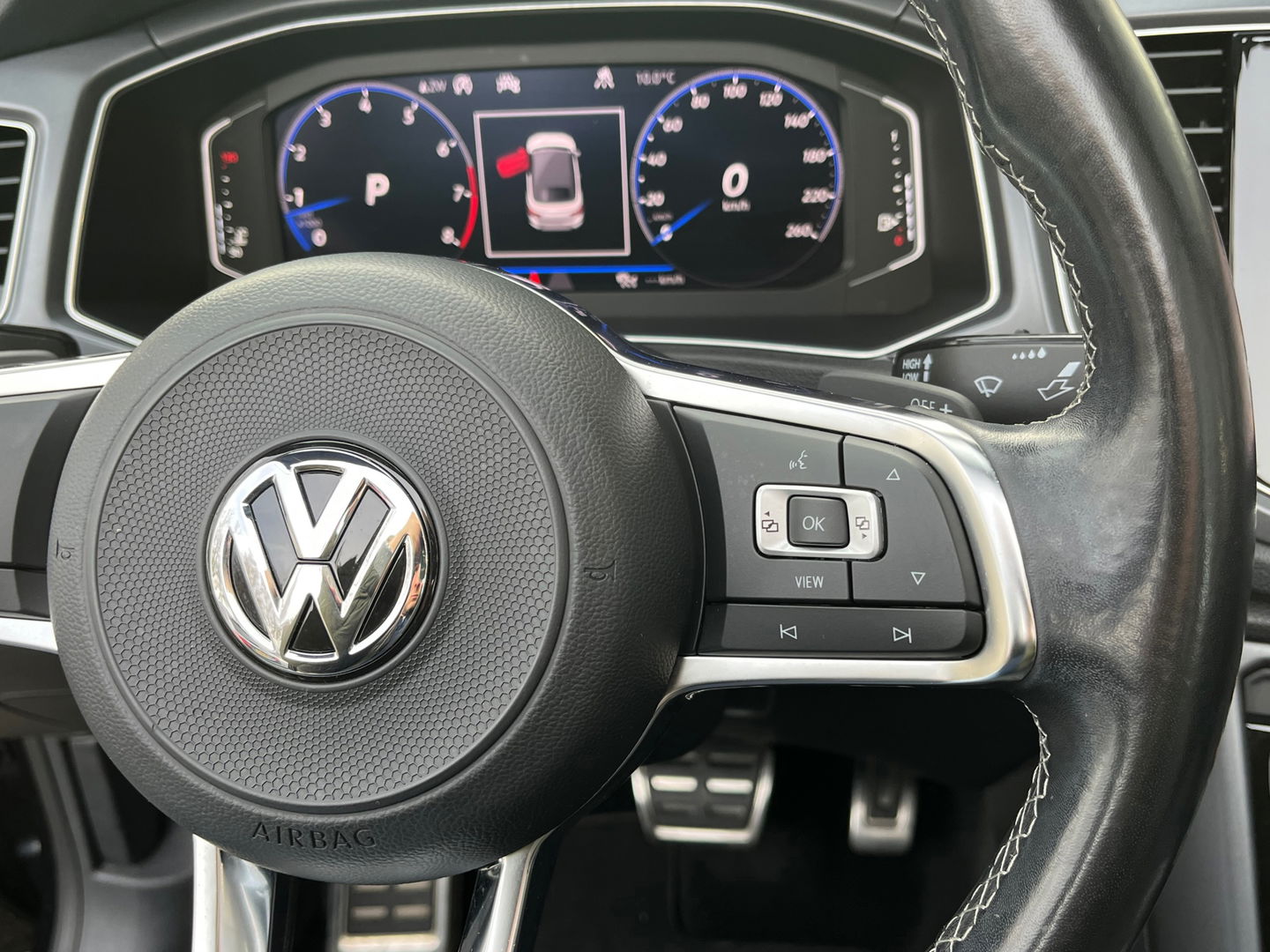 Volkswagen T-Roc Cabrio 1.5 TSI R-Line|Beats|Camera|ACC|Keyless|Carplay|Virtual Cockpit|Stoelverwarming|150PK