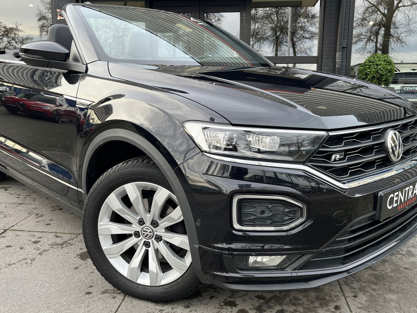 Volkswagen T-Roc Cabrio 1.5 TSI R-Line|Beats|Camera|ACC|Keyless|Carplay|Virtual Cockpit|Stoelverwarming|150PK