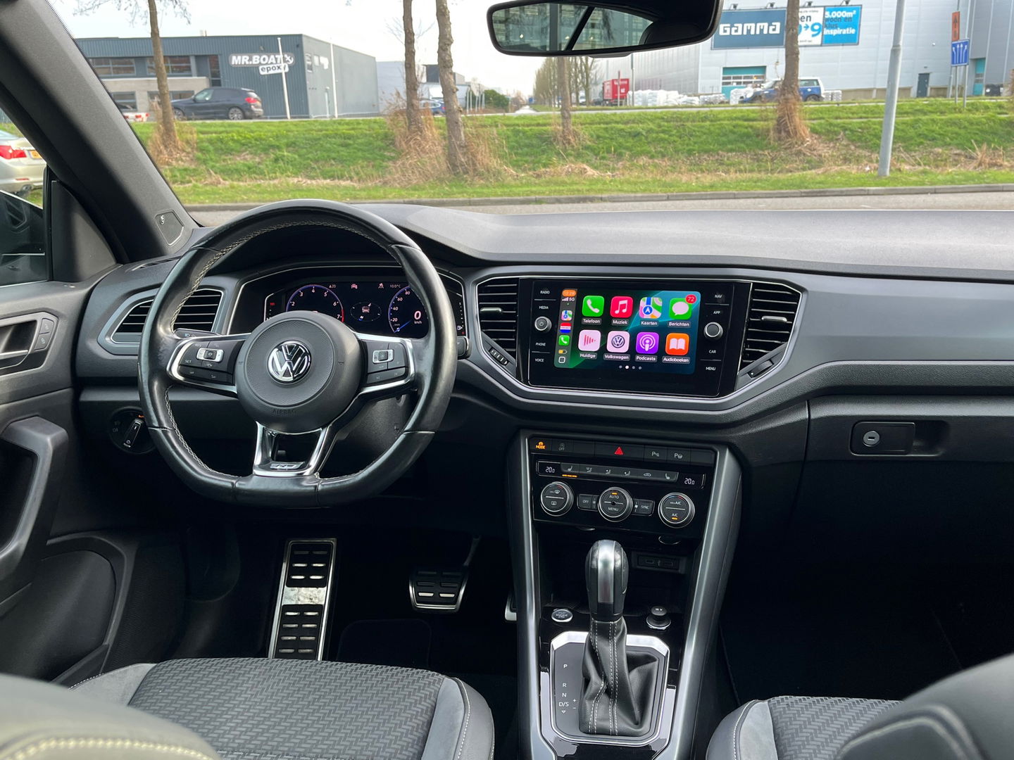 Volkswagen T-Roc Cabrio 1.5 TSI R-Line|Beats|Camera|ACC|Keyless|Carplay|Virtual Cockpit|Stoelverwarming|150PK