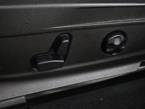 Alfa Romeo Stelvio 2.0 T AWD Super | Leder | Stoel & stuurverwarming | Camera | Xenon | Navigatie | Memory | DAB | Cruise control