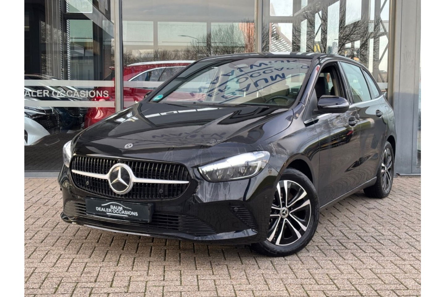 Mercedes-Benz B-Klasse 250E AUTOMAAT BNSSOL LUXLINE NAVI PDC-CAMRERA STOELVW