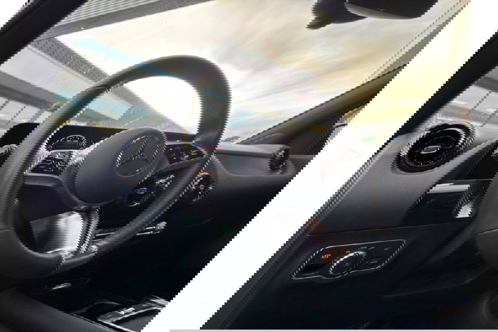 Mercedes-Benz B-Klasse 250E AUTOMAAT BNSSOL LUXLINE NAVI PDC-CAMRERA STOELVW