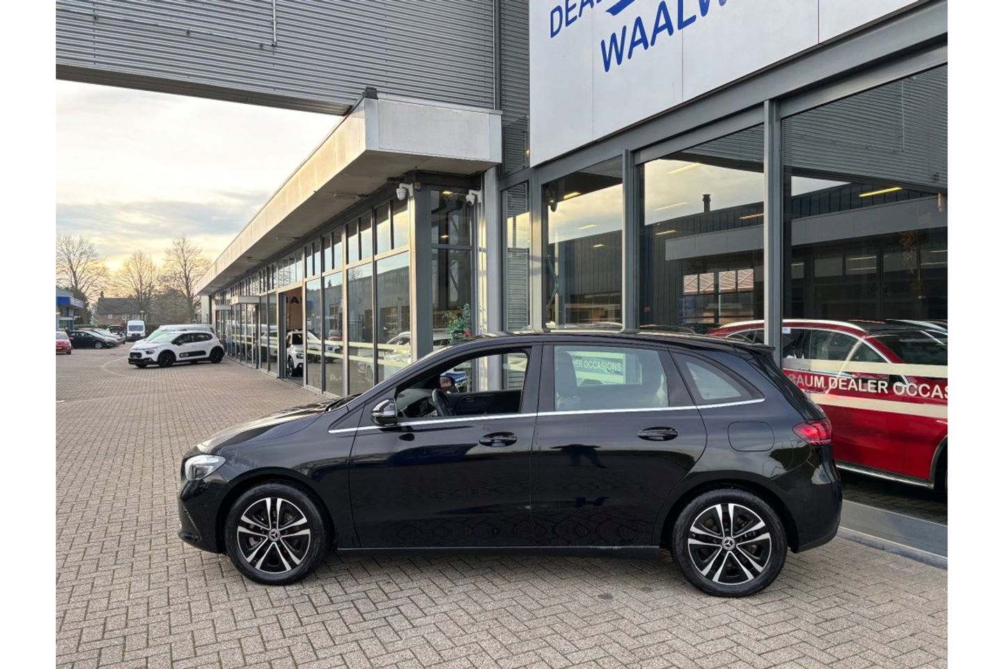 Mercedes-Benz B-Klasse 250E AUTOMAAT BNSSOL LUXLINE NAVI PDC-CAMRERA STOELVW
