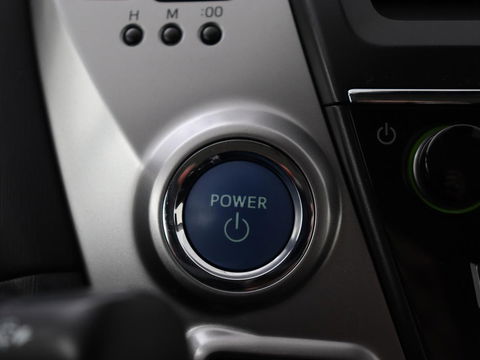 Toyota Prius+ 1.8 Active | 7-persoons | Cruise Control | Navigatie | Climate Control | Stoelverwarming | DAB