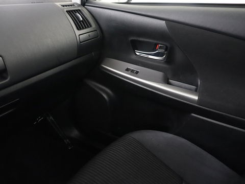 Toyota Prius+ 1.8 Active | 7-persoons | Cruise Control | Navigatie | Climate Control | Stoelverwarming | DAB