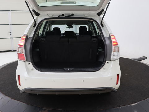 Toyota Prius+ 1.8 Active | 7-persoons | Cruise Control | Navigatie | Climate Control | Stoelverwarming | DAB