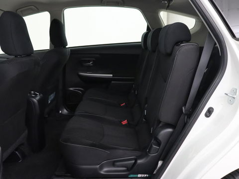 Toyota Prius+ 1.8 Active | 7-persoons | Cruise Control | Navigatie | Climate Control | Stoelverwarming | DAB