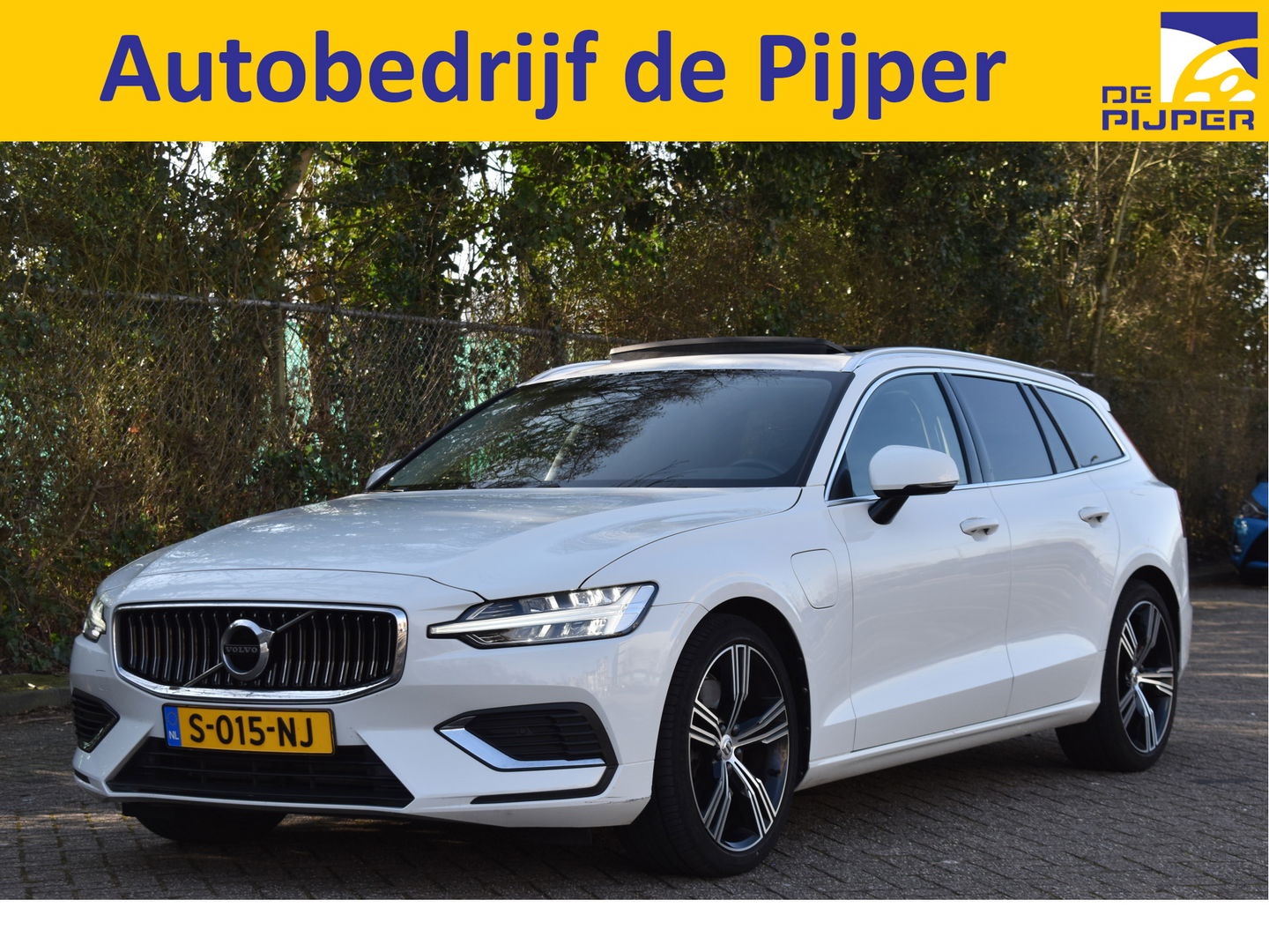 Volvo V60 2.0 T6 Recharge AWD 340 PK Climate Pack | Pano.dak | Standkachel | Keyless | Camera | Stuurverwarming | Carplay | Full LED | Historie