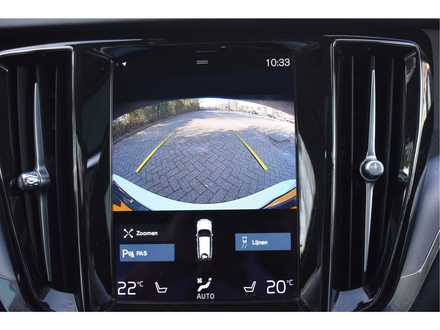 Volvo V60 2.0 T6 Recharge AWD 340 PK Climate Pack | Pano.dak | Standkachel | Keyless | Camera | Stuurverwarming | Carplay | Full LED | Historie