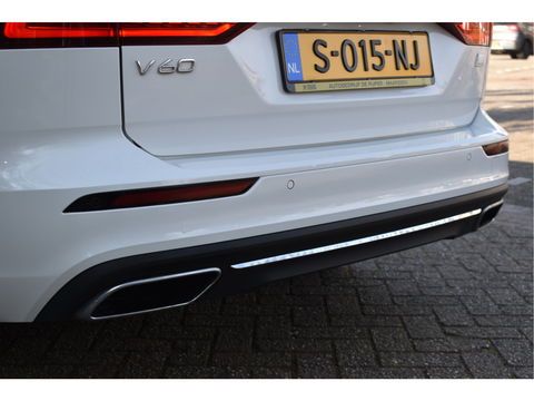 Volvo V60 2.0 T6 Recharge AWD 340 PK Climate Pack | Pano.dak | Standkachel | Keyless | Camera | Stuurverwarming | Carplay | Full LED | Historie