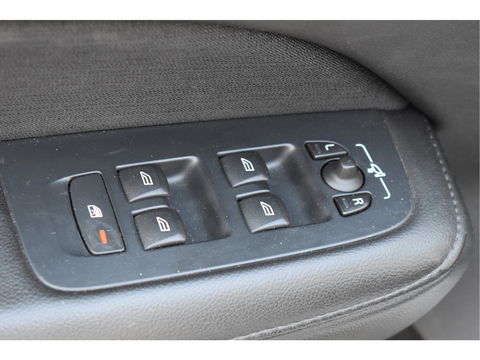 Volvo V60 2.0 T6 Recharge AWD 340 PK Climate Pack | Pano.dak | Standkachel | Keyless | Camera | Stuurverwarming | Carplay | Full LED | Historie