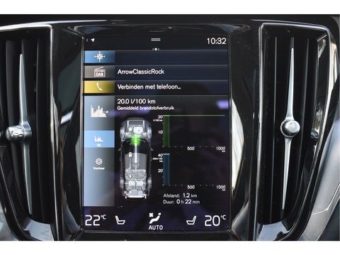 Volvo V60 2.0 T6 Recharge AWD 340 PK Climate Pack | Pano.dak | Standkachel | Keyless | Camera | Stuurverwarming | Carplay | Full LED | Historie