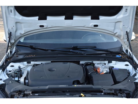 Volvo V60 2.0 T6 Recharge AWD 340 PK Climate Pack | Pano.dak | Standkachel | Keyless | Camera | Stuurverwarming | Carplay | Full LED | Historie