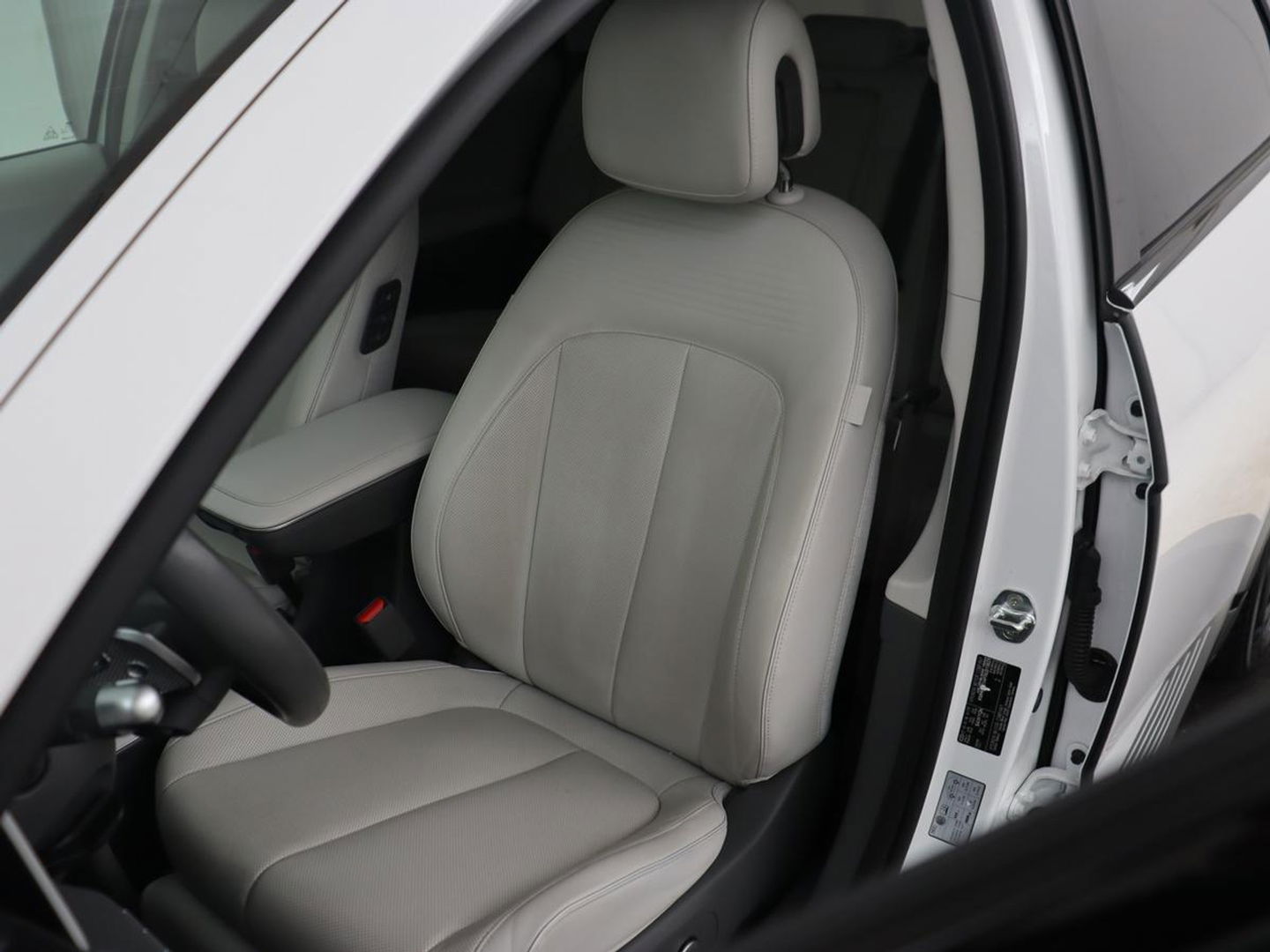 Hyundai IONIQ 5 Lounge 73kWh | Leder | Head-Up | Warmtepomp | 360 Camera | Stoel & Stuurverwarming | Carplay