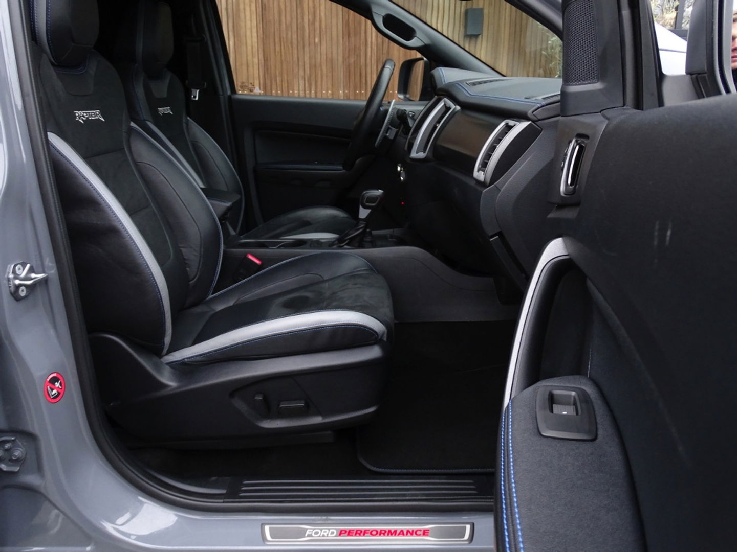 Ford Ranger 2.0 E.B. 212PK Raptor / luxe pakket / LED