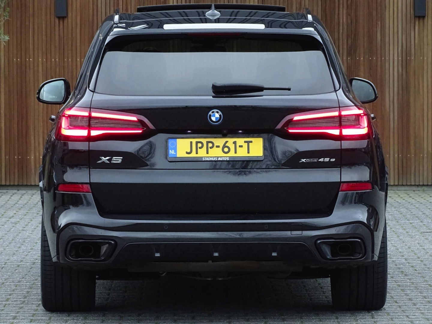 BMW X5 45e 394PK X-drive / M-Sport Pro / Individual / B&W / 360°