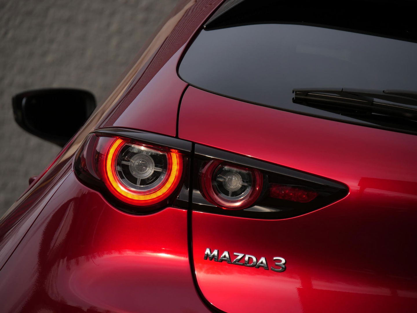 Mazda 3 2.0 150PK SPORTIVE/ LEER/ BOSE/ 18INCH/ NL-AUTO