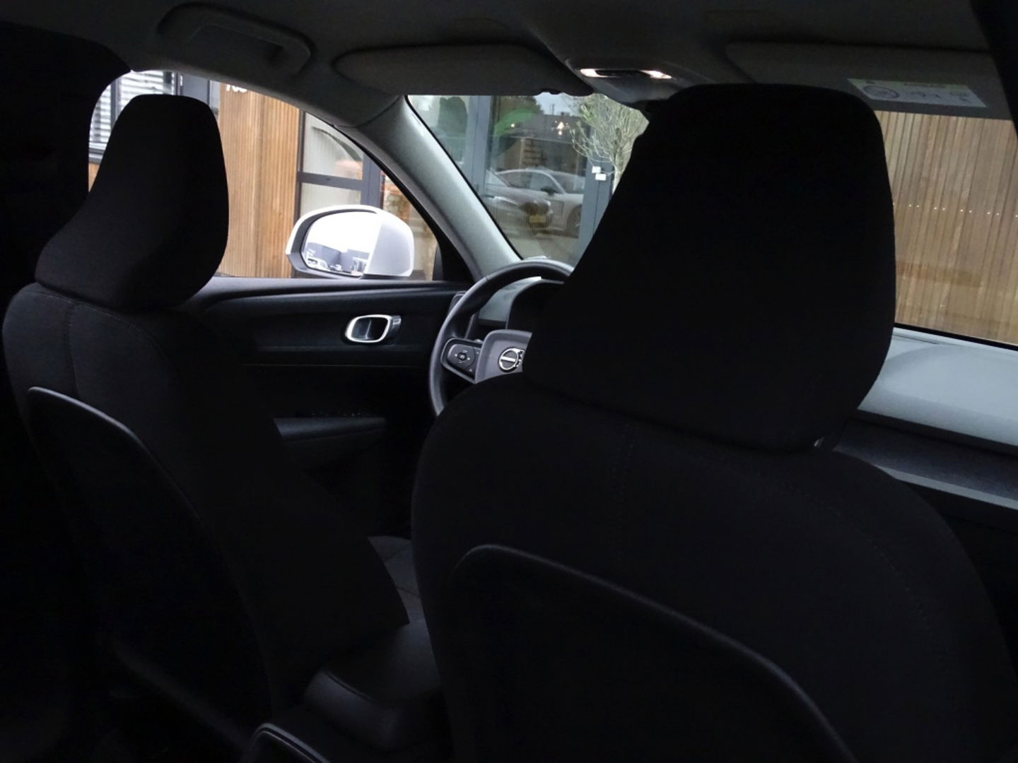 Volvo XC40 T4 191PK automaat / luxe pakket / LED / *NAP*