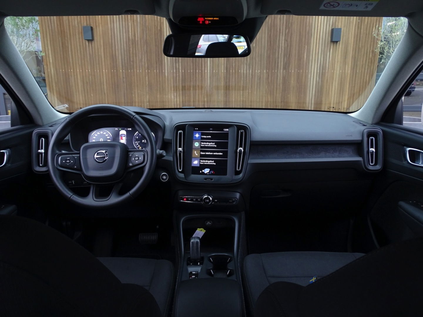 Volvo XC40 T4 191PK automaat / luxe pakket / LED / *NAP*