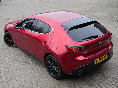 Mazda 3 2.0 150PK SPORTIVE/ LEER/ BOSE/ 18INCH/ NL-AUTO