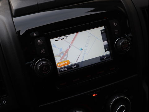 Peugeot Boxer 2.0 BlueHDI 131pk Euro 6 L2H2 - Cruise - Navi - Trekhaak 2,5t KG