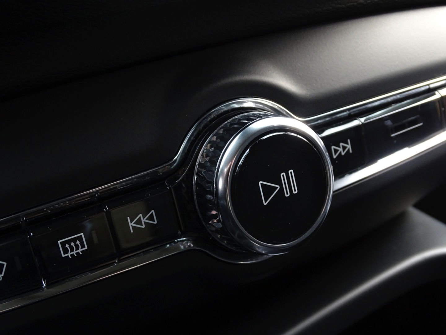 Volvo XC40 T4 191PK automaat / luxe pakket / LED / *NAP*