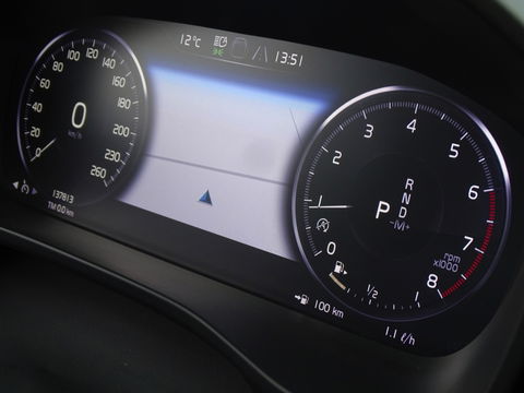 Volvo XC40 T4 191PK automaat / luxe pakket / LED / *NAP*