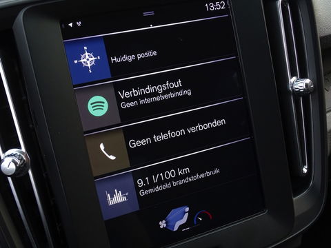 Volvo XC40 T4 191PK automaat / luxe pakket / LED / *NAP*