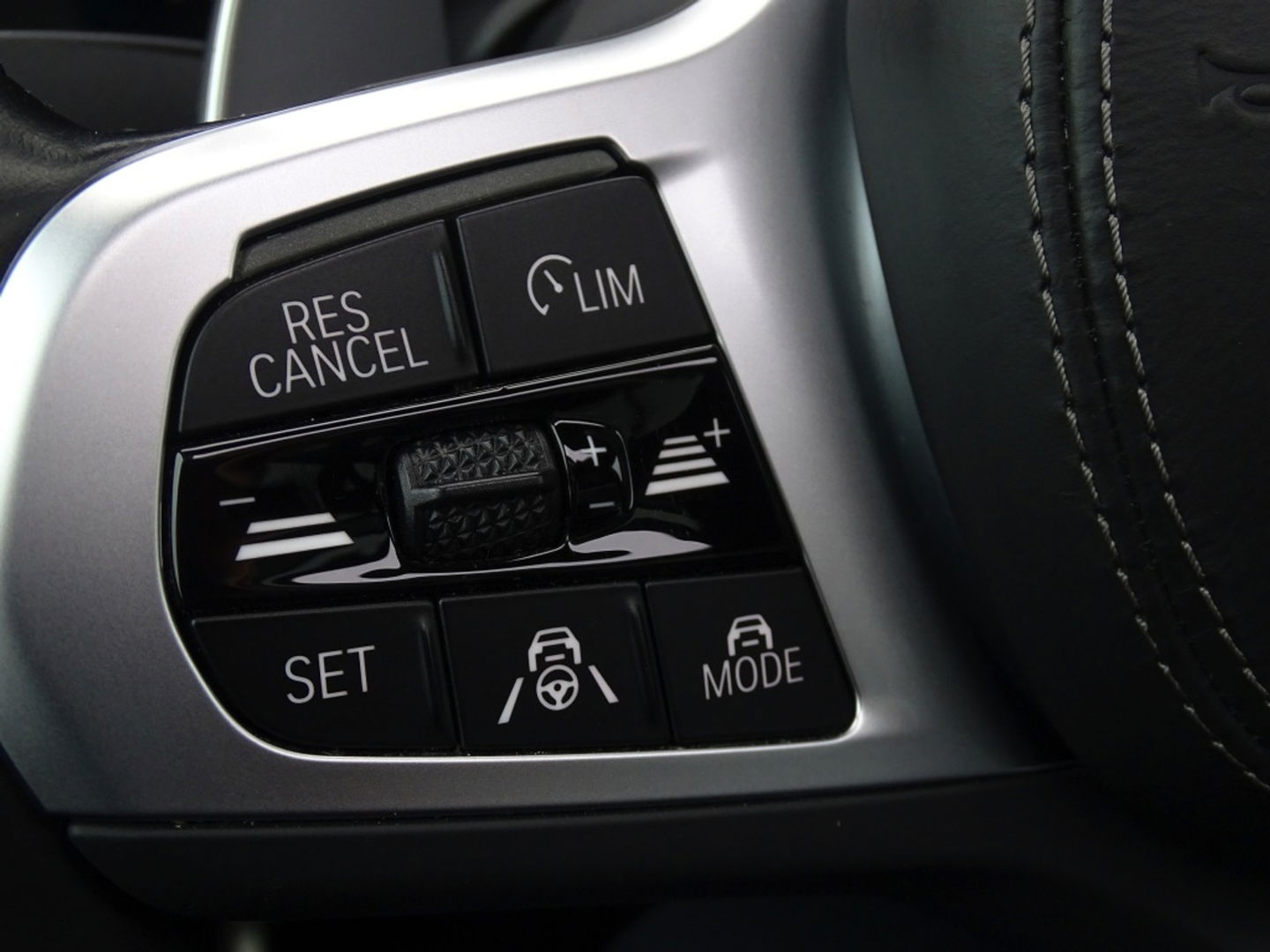 BMW X5 45e 394PK X-drive / M-Sport Pro / Individual / B&W / 360°