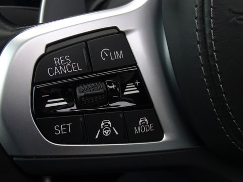 BMW X5 45e 394PK X-drive / M-Sport Pro / Individual / B&W / 360°