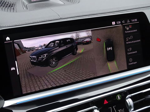 BMW X5 45e 394PK X-drive / M-Sport Pro / Individual / B&W / 360°