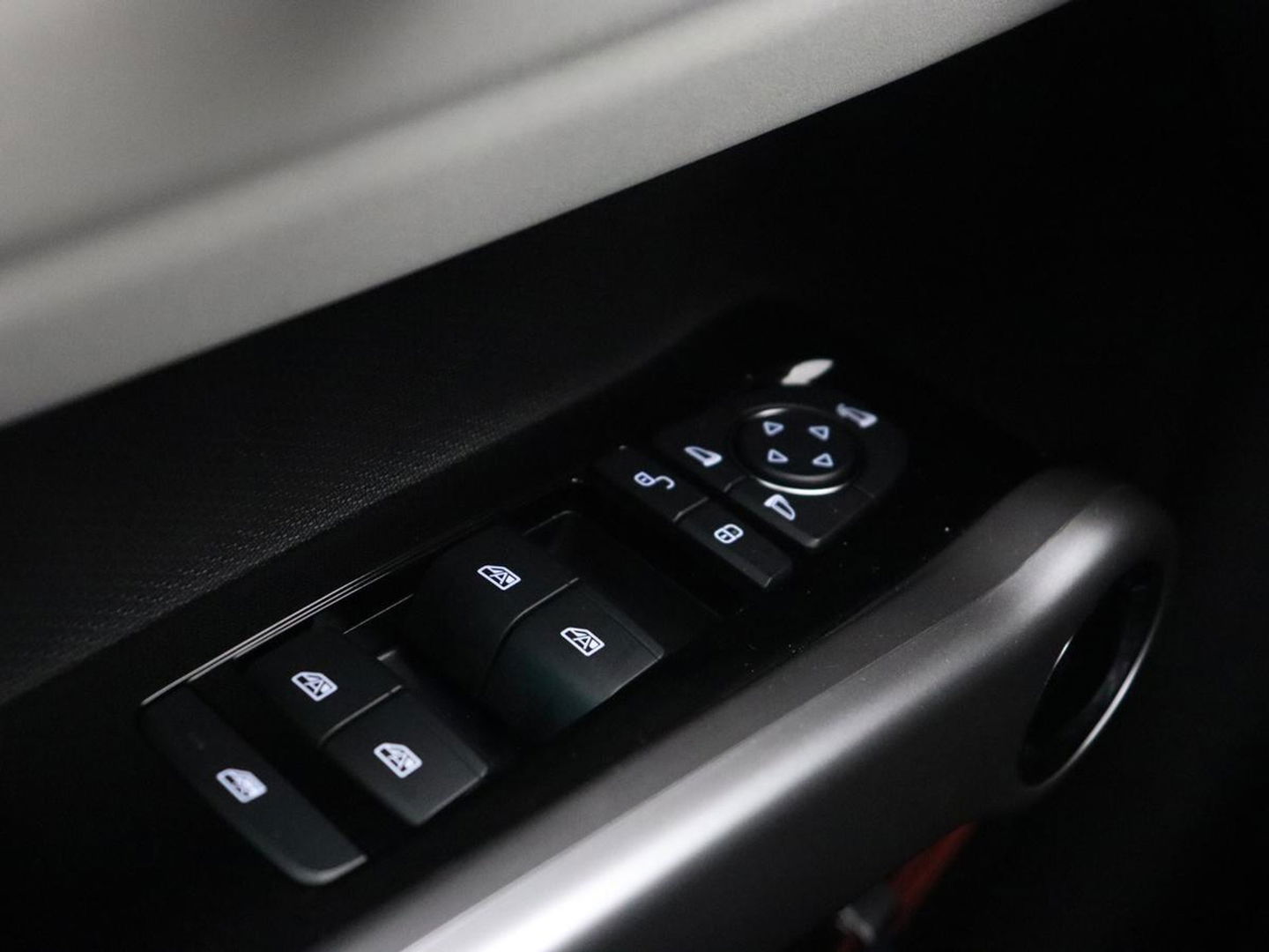 BYD ATTO 3 Comfort 60 kWh | Panoramadak | Warmtepomp | Leder | Stoelverwarming | 360 Camera | Carplay | Adaptive cruise