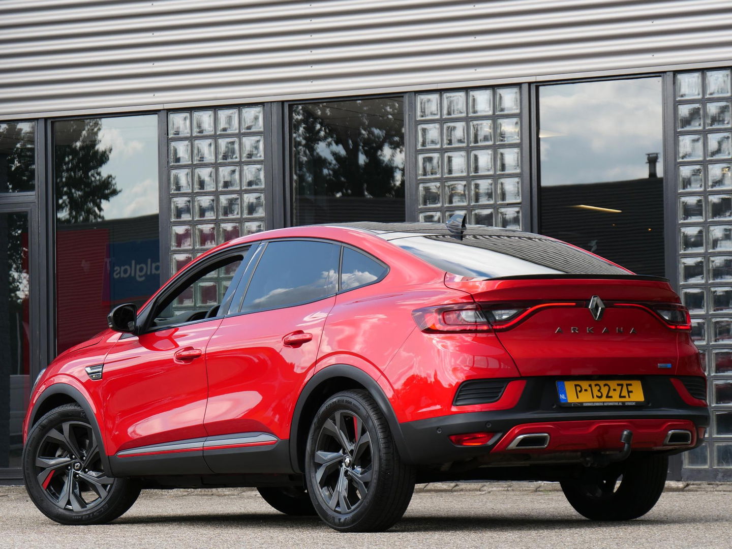 Renault Arkana 1.6 HYBRID R.S. LINE/ LEER/ BOSE/ PACK LOOK/ TREKHAAK