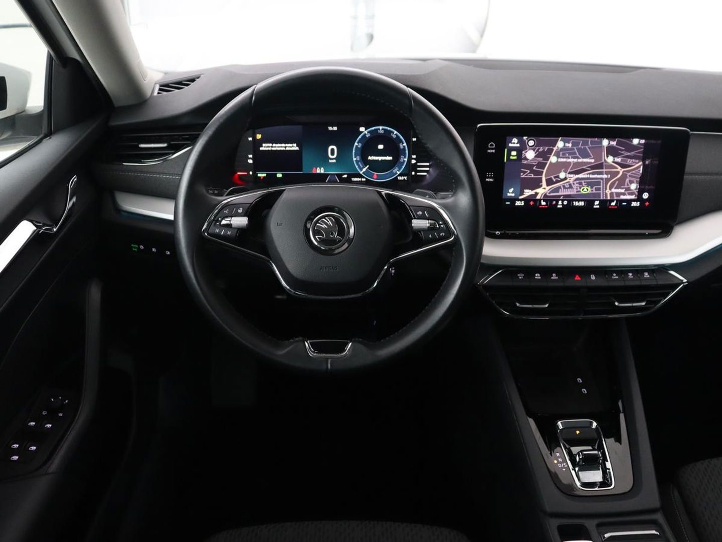 Škoda Octavia Combi 1.4 TSI iV PHEV Business Edition | Stoel & stuurverwarming | Camera | Carplay | Memory | Navigatie | Full LED