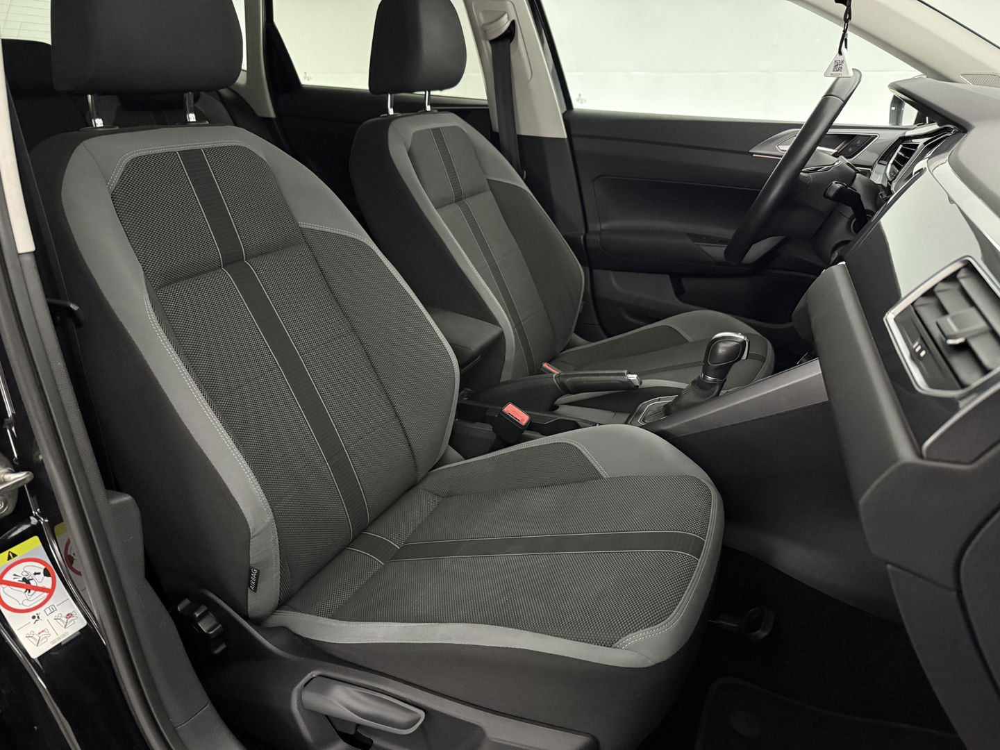 Volkswagen Polo 1.0 TSI Highline | Carplay | DSG | Parkeersens. | Clima | LED